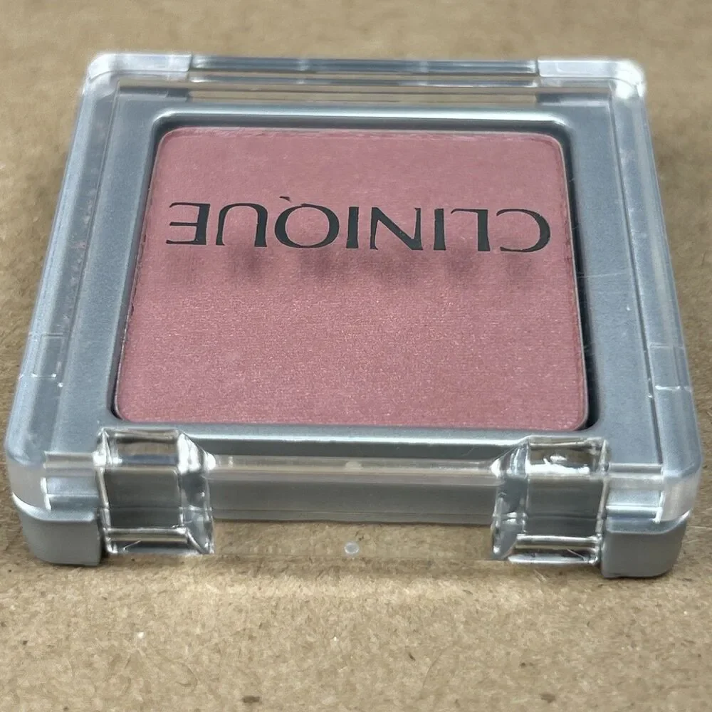 CLINIQUE Blushing Blush Powder Blush smoldering plum Travel Size .06oz NEW
